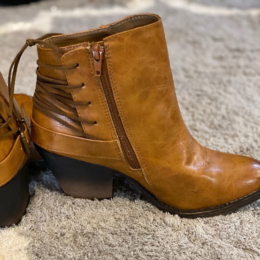 Leather booties